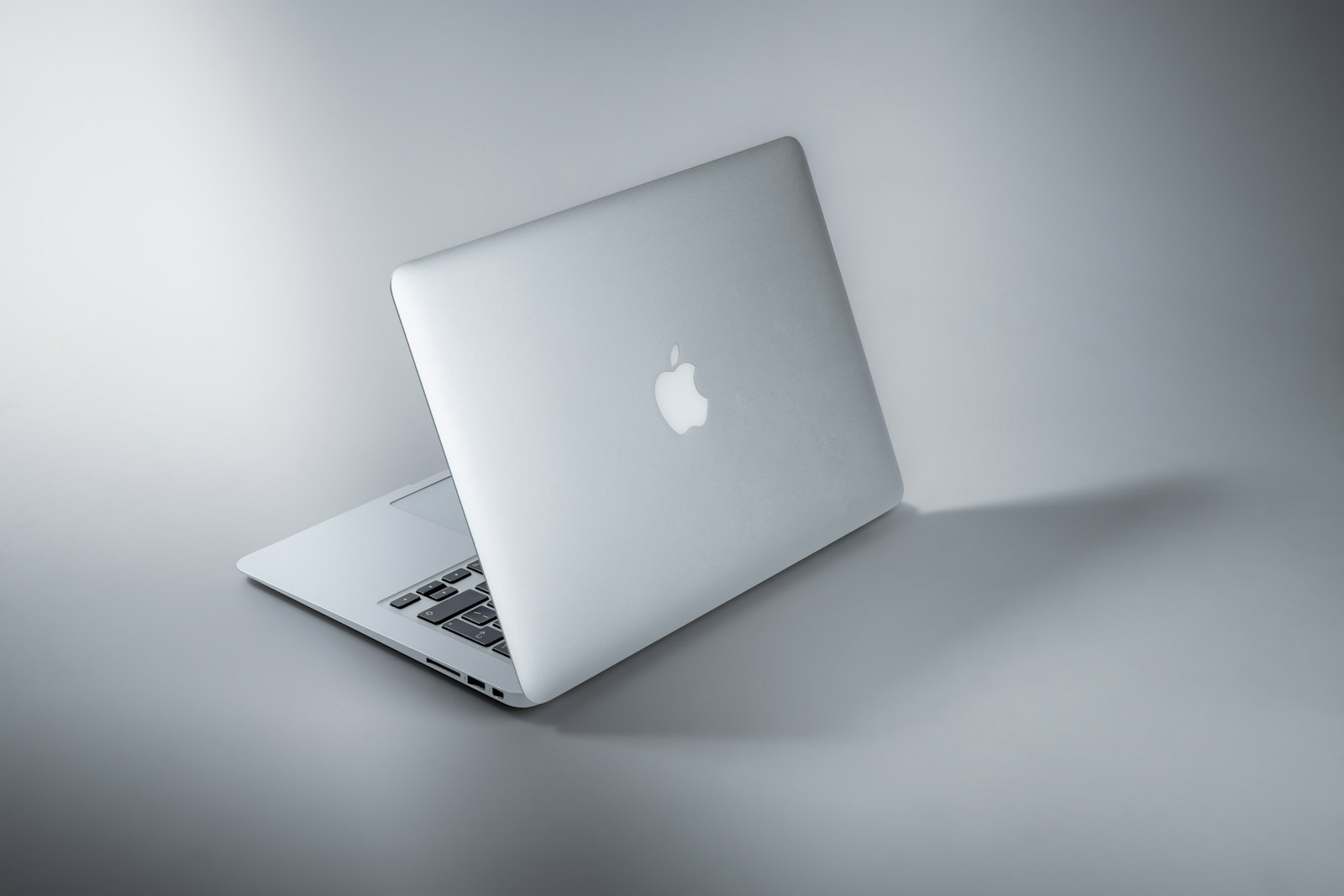 macOS 27 Golden Gate Deprecates hdiutil Utility